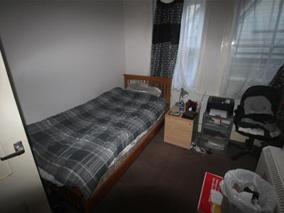 Picture 4